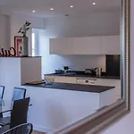 Izokina Keyweek 2 Bedroom In アパート *