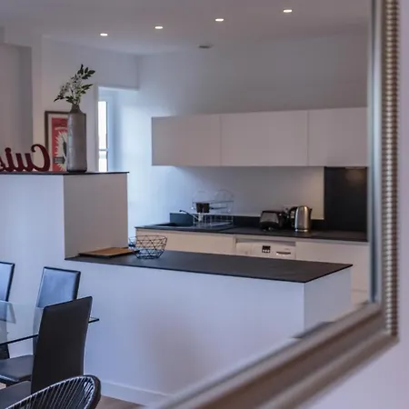 Izokina Keyweek 2 Bedroom In Apartment *
