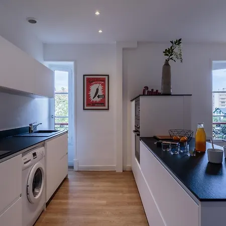 Izokina Keyweek 2 Bedroom In 비아히쯔