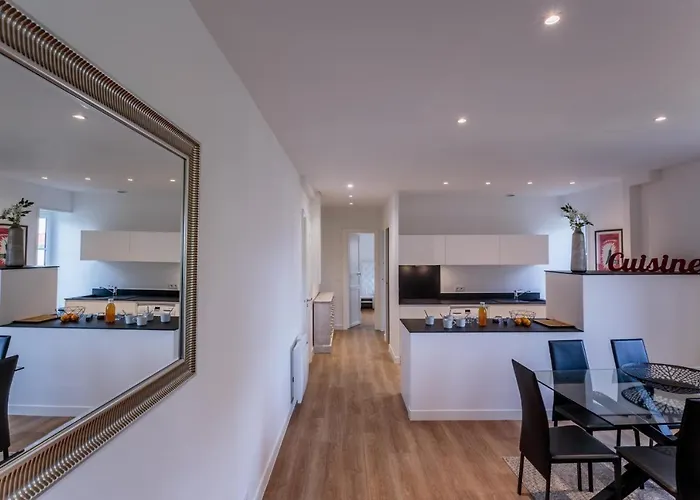 Izokina Keyweek 2 Bedroom In Apartman *